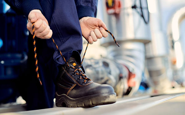 Zapatos de seguridad para reformas en casa